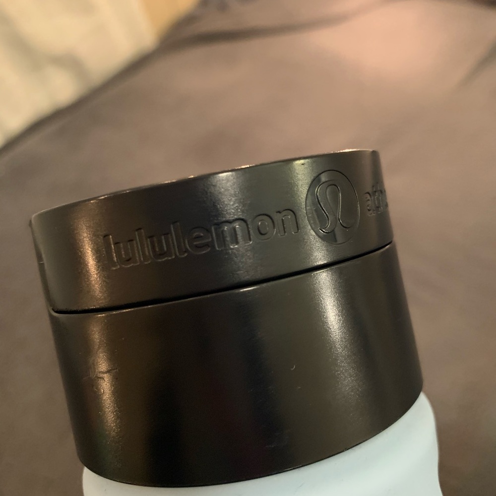 LULULEMON WATER BOTTLE